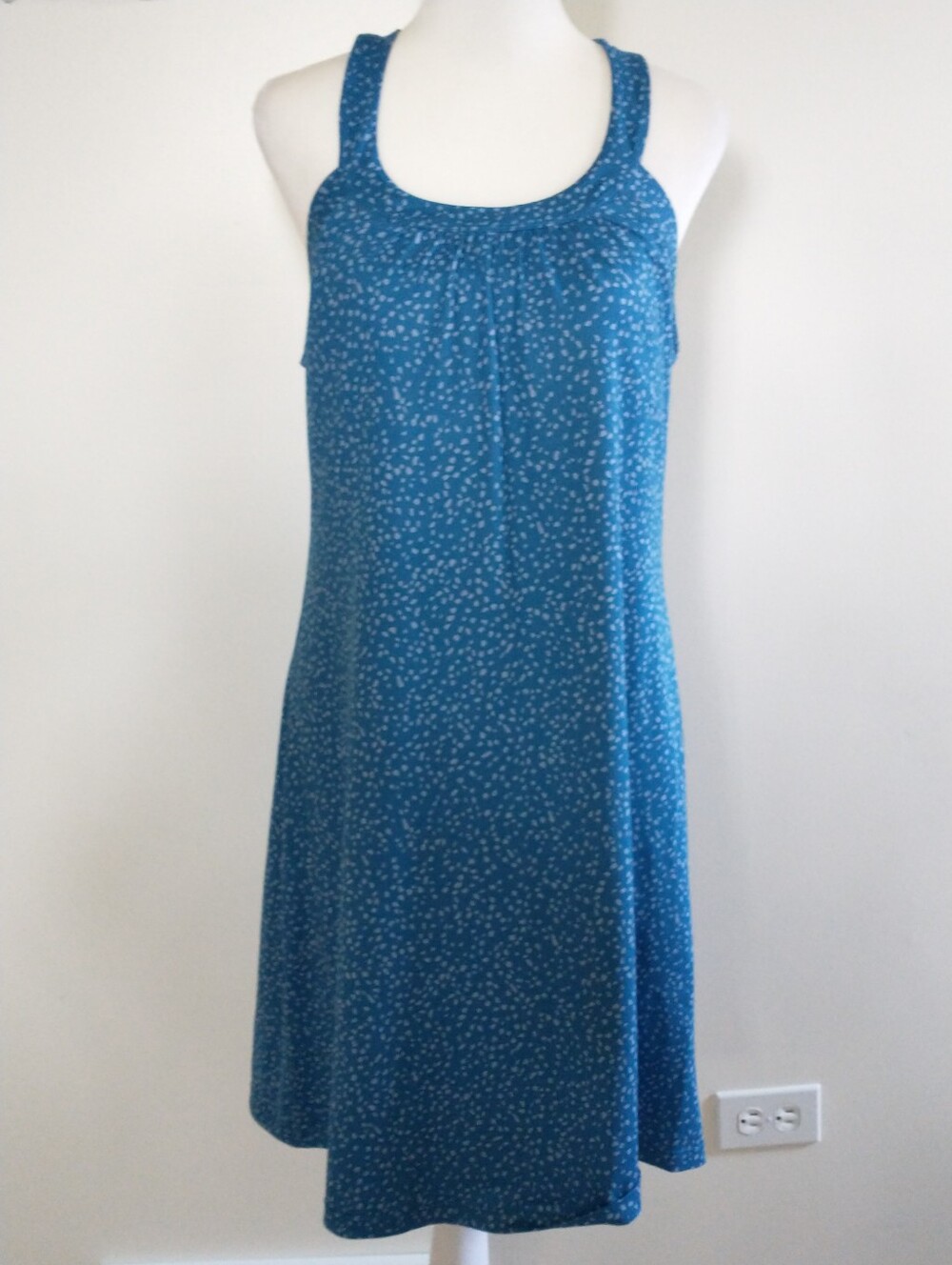 Prana Blue Dot Print Sleeveless Activewear Shelf Bra Dress L